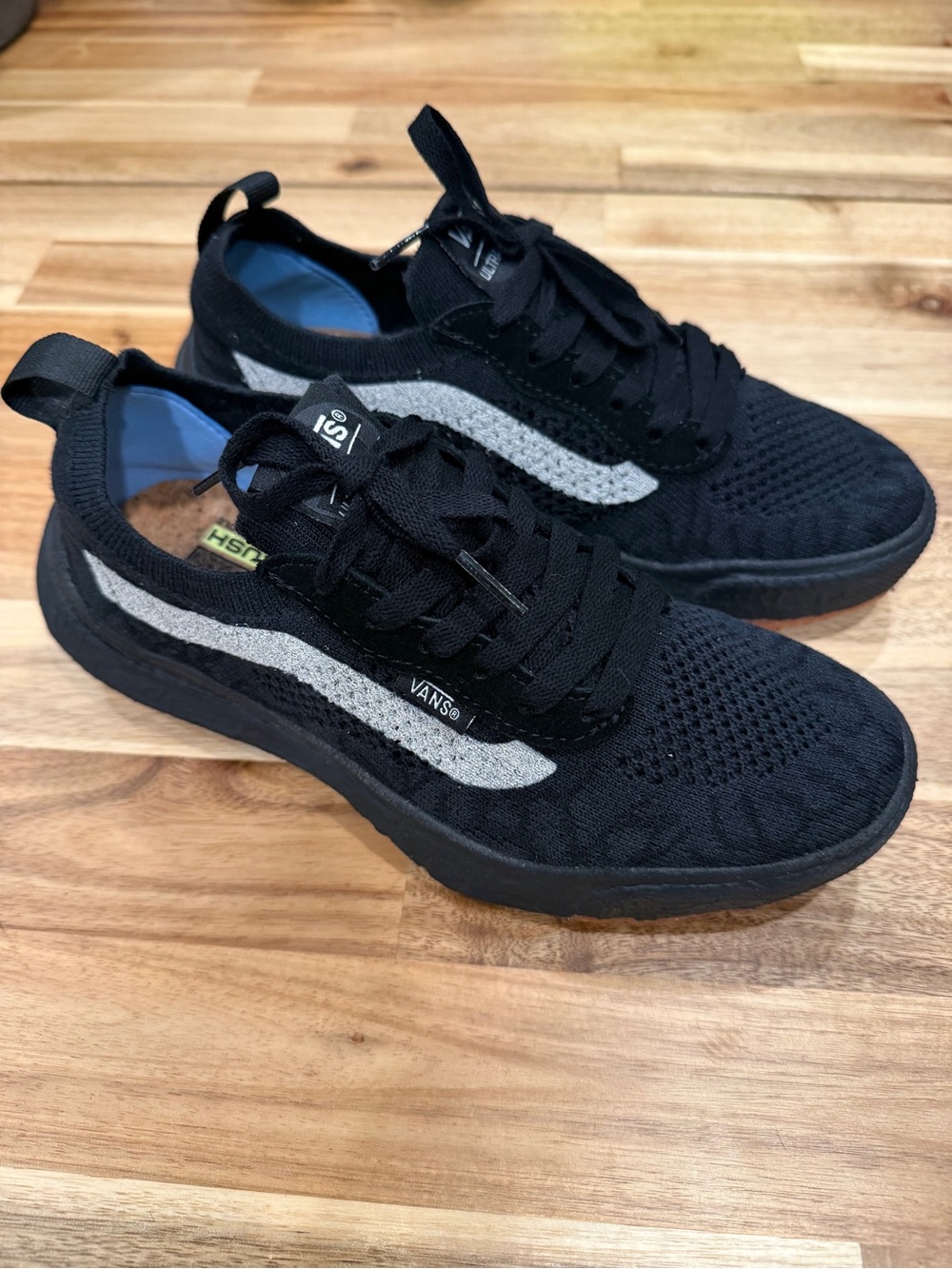 Vans UltraRange Women’s Black Knit Athletic Sneakers with white Stripe